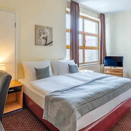 Garner - Schoeneberg By Ihg 3* Berlín
