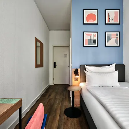 Hotel Garner - Schöneberg By Ihg 3*