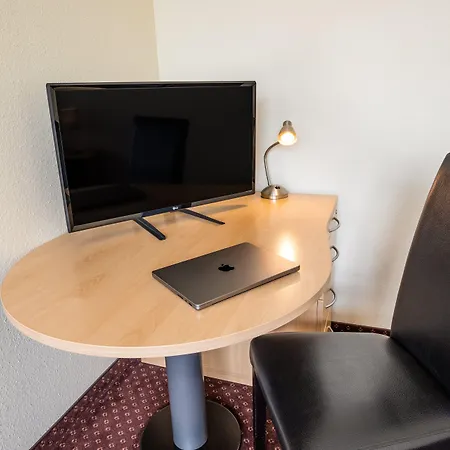 Garner - Schoeneberg By Ihg 3* Berlin