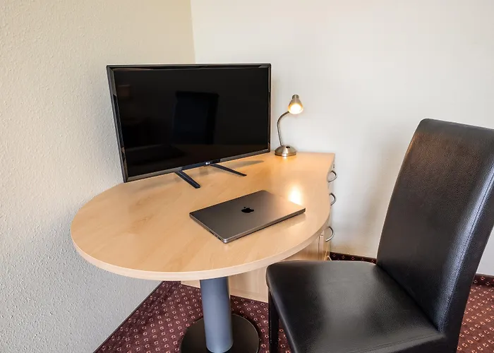 Garner - Schoeneberg By Ihg 3* Berlin