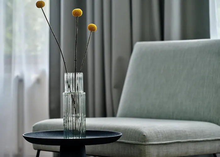 Garner - Schoeneberg By Ihg Hotel