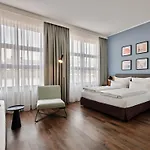 מלון Garner - Schoeneberg By Ihg