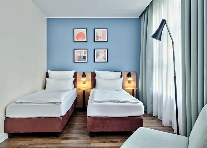 Garner - Schoeneberg By Ihg 3*